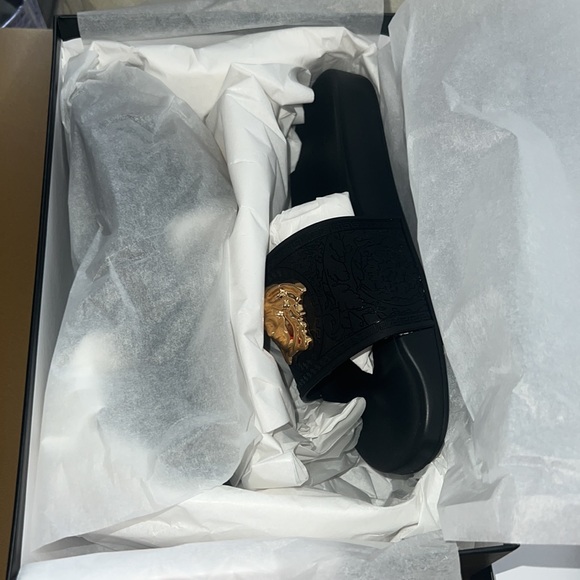NWT Versace Medusa Gomma Pool-Slides - Picture 11 of 14